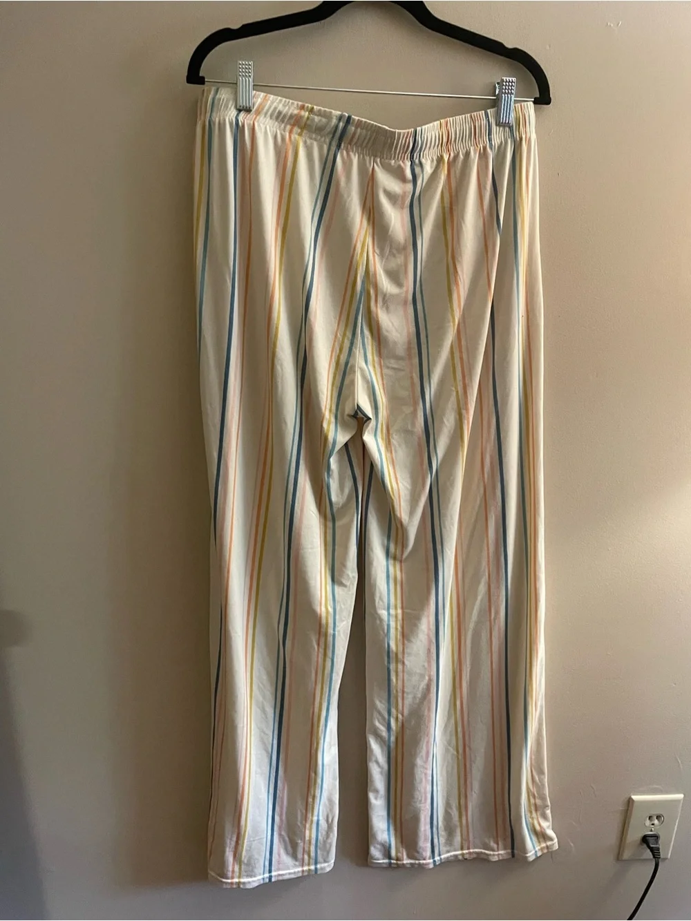 New Strello Lazy Daisy Striped Lounge Pants L/XL Soft Pajama Pants